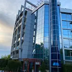 Ξενοδοχείο Kamenec 4*