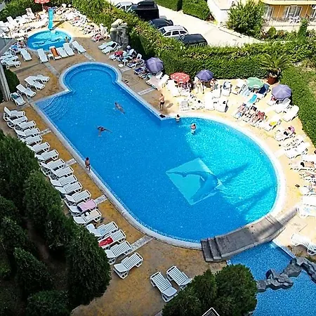 Ξενοδοχείο Kamenec 4*