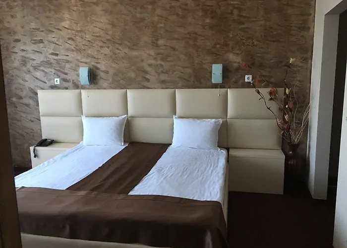 Kamenec Szálloda Kiten